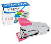 Zszywacz M... -  Książka z wysyłką do UK