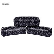 Zobacz : Piórnik je...