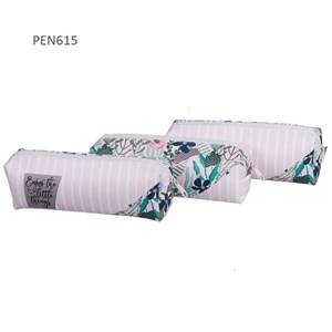 Obrazek Piórnik jednokomorowy pastelowe kwiaty