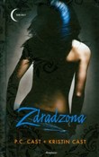 Zobacz : Zdradzona ... - P.C. Cast, Kristin Cast